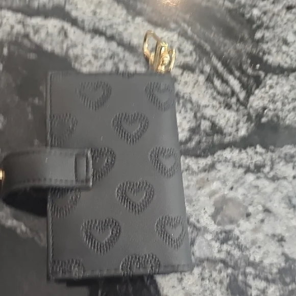 🚫Sold🚫Betsey Johnson Black Wallet with Gold Accents - Picture 3 of 5